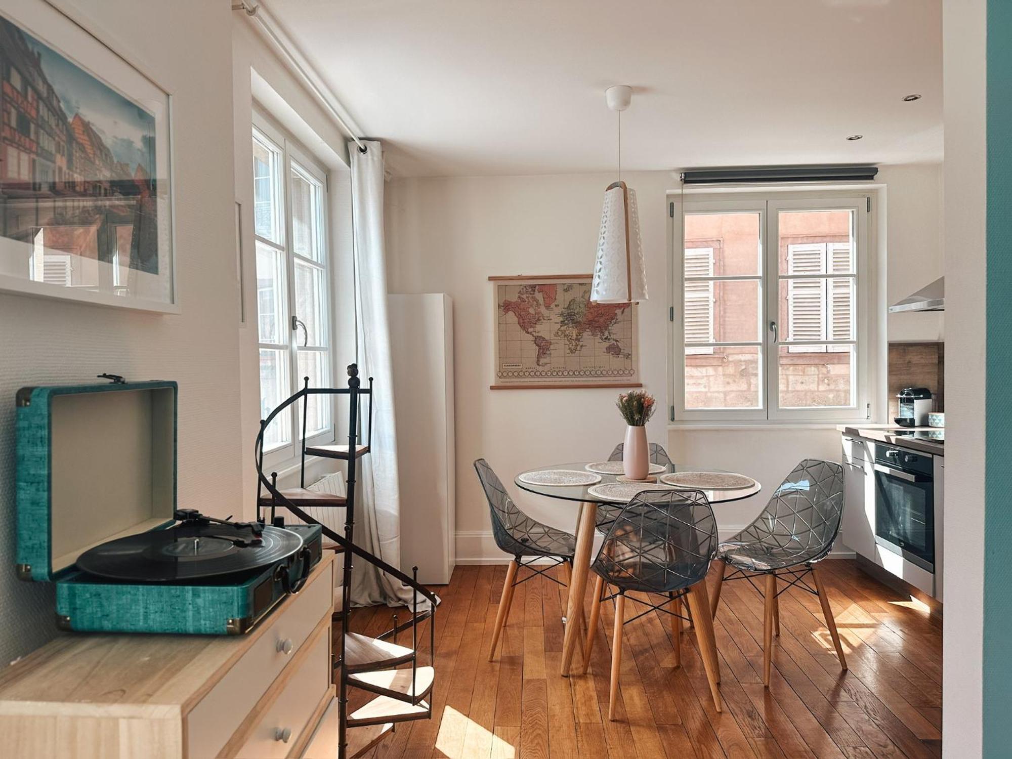 Ferienwohnung Pastel Au Grenier A Sel Colmar Exterior foto